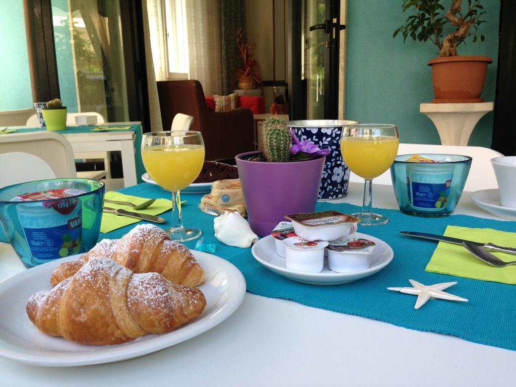 Bed And Breakfast Villa Giovanna Rimini Buitenkant foto